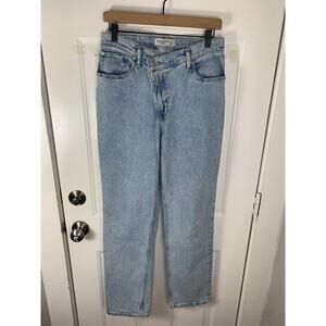 Abercrombie & Fitch The 90's Straight Ultra High Rise Denim Jeans Size 28/6R